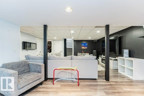 17 Cranberry Bend, Fort Saskatchewan, AB - Indoor