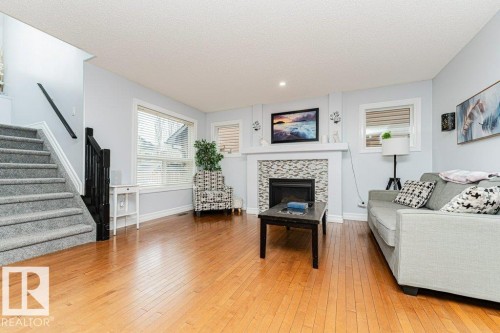 17 Cranberry Bend, Fort Saskatchewan, AB - Indoor Photo Showing Living Room With Fireplace