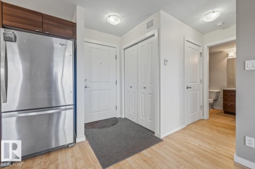 305 9523 160 Avenue, Edmonton, AB - Indoor Photo Showing Other Room