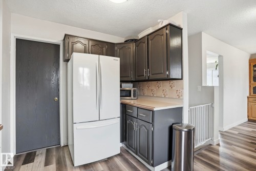 12340 St Albert Trail, Edmonton, AB - Indoor Photo Showing Other Room