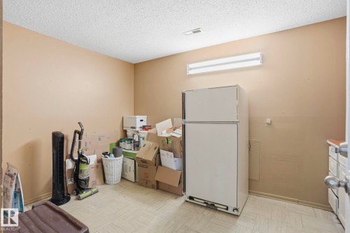 12340 St Albert Trail, Edmonton, AB - Indoor