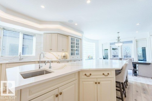 1144 119 Street, Edmonton, AB - Indoor Photo Showing Kitchen