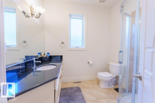 1144 119 Street, Edmonton, AB - Indoor Photo Showing Bathroom