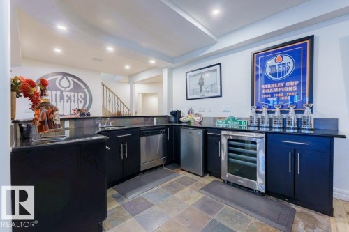 1144 119 Street, Edmonton, AB - Indoor Photo Showing Kitchen