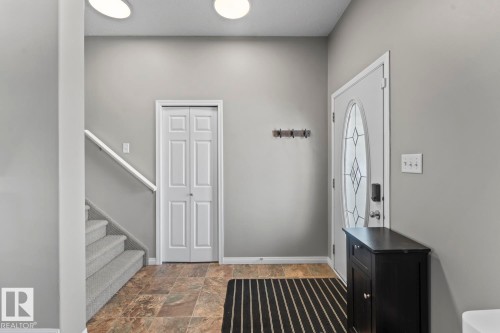 706 Robin Close, Cold Lake, AB - Indoor Photo Showing Other Room