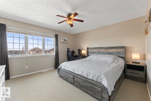 706 Robin Close, Cold Lake, AB - Indoor Photo Showing Bedroom