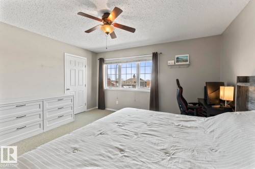 706 Robin Close, Cold Lake, AB - Indoor Photo Showing Bedroom
