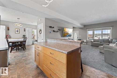 706 Robin Close, Cold Lake, AB - Indoor