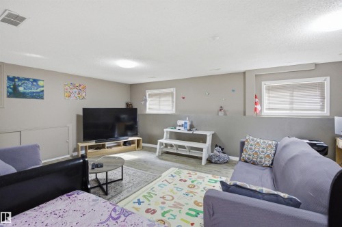 3940 33 Street, Edmonton, AB - Indoor