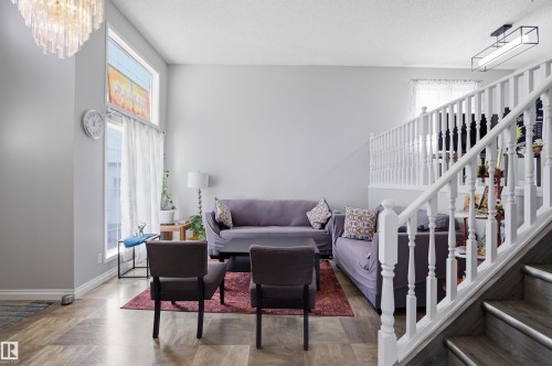 3940 33 Street, Edmonton, AB - Indoor