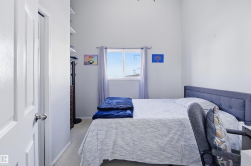 3940 33 Street, Edmonton, AB - Indoor Photo Showing Bedroom