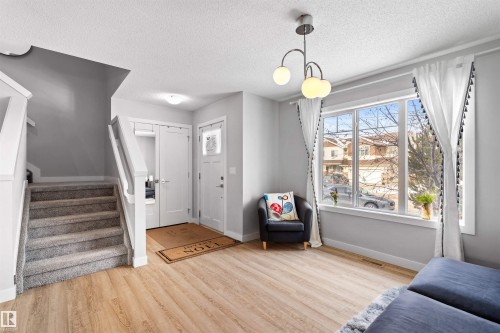 545 Chappelle Drive, Edmonton, AB - Indoor Photo Showing Other Room