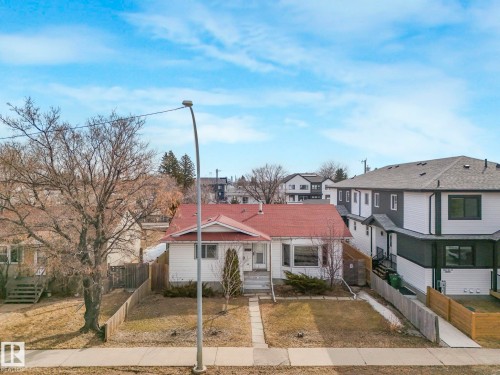 9945 163 Street Nw, Edmonton, AB - Outdoor