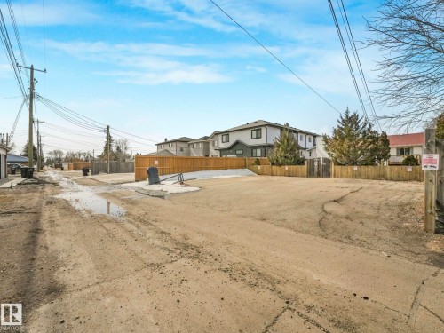 9945 163 Street Nw, Edmonton, AB - Outdoor
