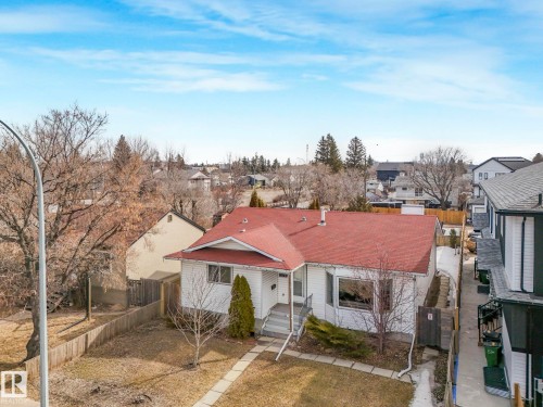 9945 163 Street Nw, Edmonton, AB - Outdoor