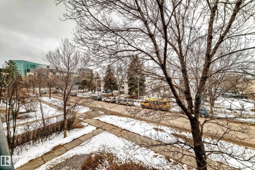 203 11827 105 Street, Edmonton, AB - Outdoor