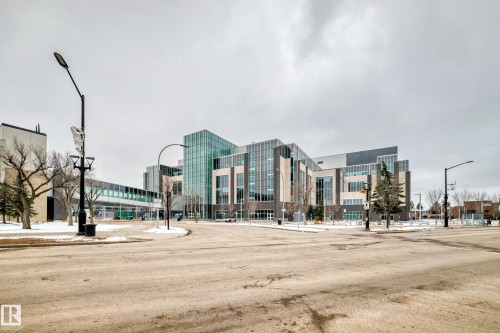 203 11827 105 Street, Edmonton, AB - Outdoor