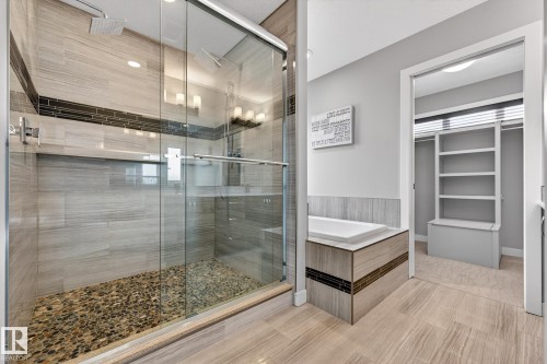 433 Meadowview Drive, Fort Saskatchewan, AB - Indoor Photo Showing Bathroom