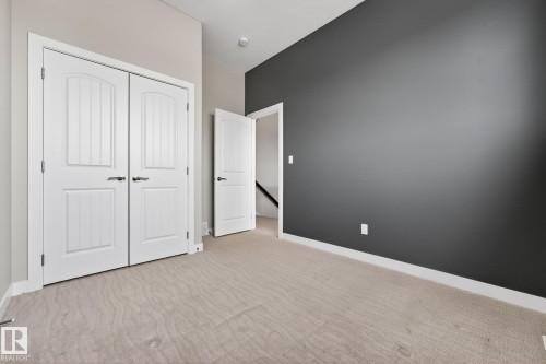 433 Meadowview Drive, Fort Saskatchewan, AB - Indoor Photo Showing Other Room