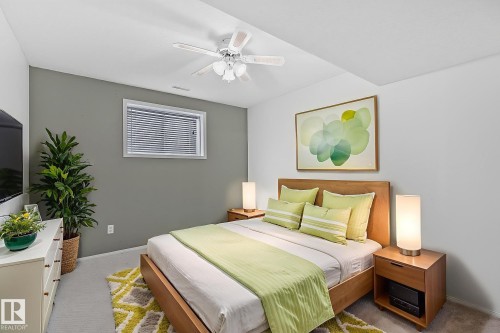 2 Creekside Way, Spruce Grove, AB - Indoor Photo Showing Bedroom