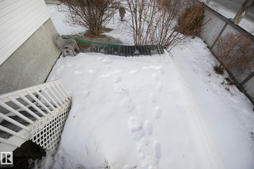 2 Creekside Way, Spruce Grove, AB - Outdoor