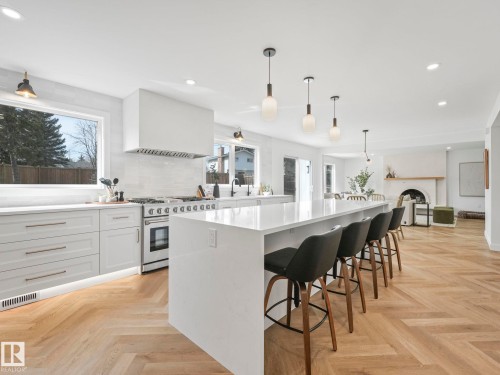 240 Westridge Road, Edmonton, AB - Indoor Photo Showing Kitchen With Upgraded Kitchen