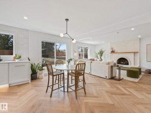 240 Westridge Road, Edmonton, AB - Indoor Photo Showing Dining Room