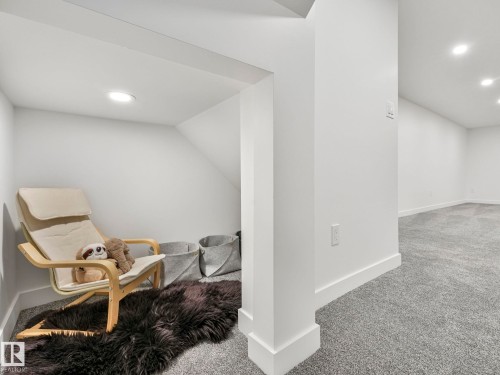 240 Westridge Road, Edmonton, AB - Indoor