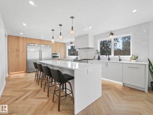 240 Westridge Road, Edmonton, AB - Indoor Photo Showing Kitchen With Upgraded Kitchen