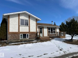 9702 95 Avenue Morinville, AB T8R 1H4