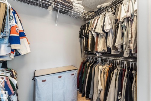 1 Currant Crescent, Fort Saskatchewan, AB - Indoor With Storage