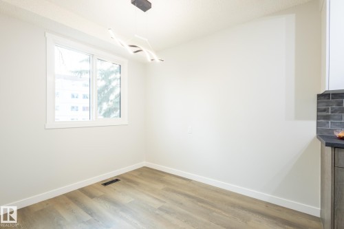 5446 144B Avenue, Edmonton, AB - Indoor Photo Showing Other Room