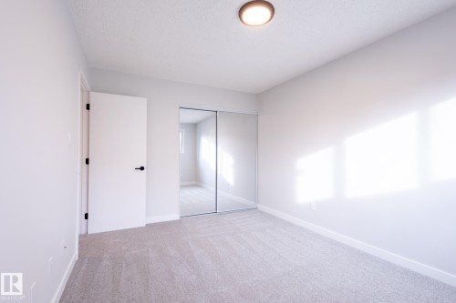5446 144B Avenue, Edmonton, AB - Indoor Photo Showing Other Room