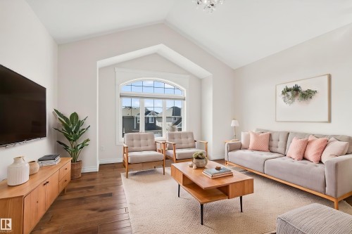 15856 13 Avenue, Edmonton, AB - Indoor Photo Showing Living Room