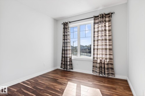 15856 13 Avenue, Edmonton, AB - Indoor Photo Showing Other Room