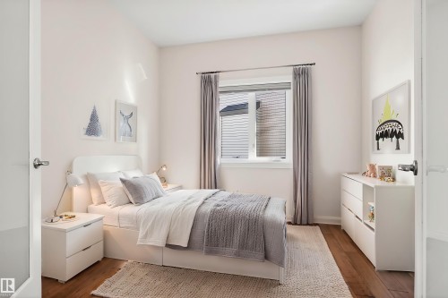 15856 13 Avenue, Edmonton, AB - Indoor Photo Showing Bedroom