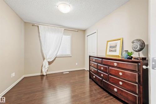 304 79 Street, Edmonton, AB - Indoor