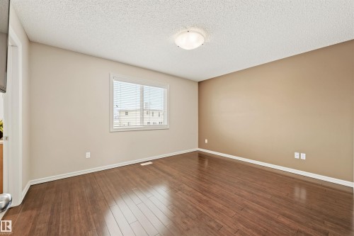 304 79 Street, Edmonton, AB - Indoor Photo Showing Other Room