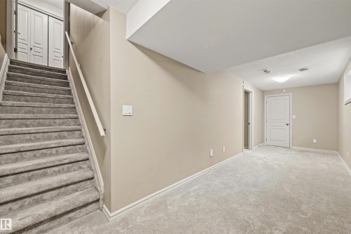 304 79 Street, Edmonton, AB - Indoor Photo Showing Other Room