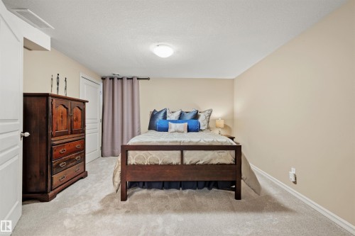 304 79 Street, Edmonton, AB - Indoor Photo Showing Bedroom