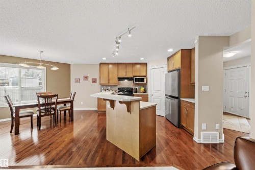 304 79 Street, Edmonton, AB - Indoor