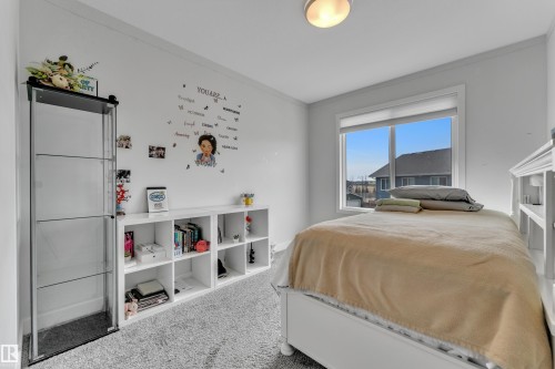 3861 Chrustawka Place, Edmonton, AB - Indoor Photo Showing Bedroom