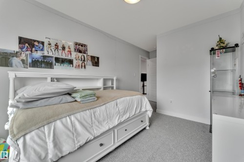 3861 Chrustawka Place, Edmonton, AB - Indoor Photo Showing Bedroom