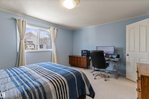 21 Dubonnet Way, St. Albert, AB - Indoor Photo Showing Bedroom