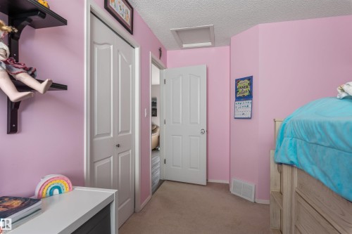 21 Dubonnet Way, St. Albert, AB - Indoor Photo Showing Bedroom