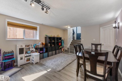 21 Dubonnet Way, St. Albert, AB - Indoor Photo Showing Dining Room