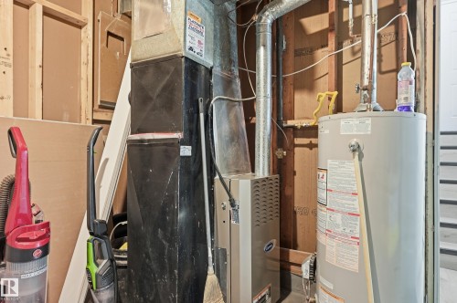 9031 133 Avenue, Edmonton, AB - Indoor Photo Showing Basement