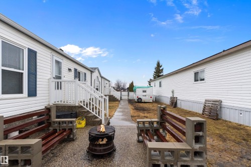 3 Sunset Boulevard, Spruce Grove, AB - Outdoor With Deck Patio Veranda With Exterior