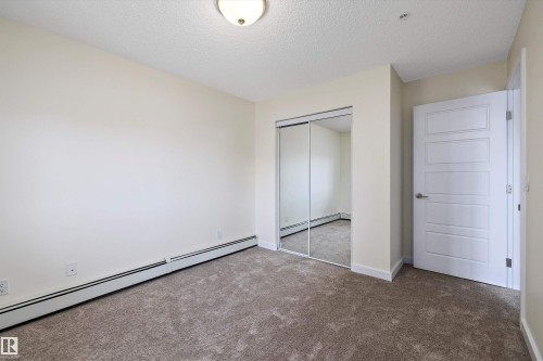 323 14808 125 Street, Edmonton, AB - Indoor Photo Showing Other Room