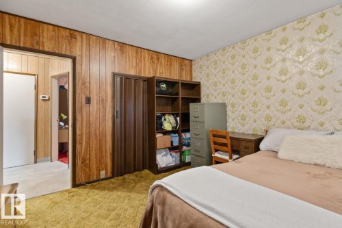 12044 50 Street, Edmonton, AB - Indoor Photo Showing Bedroom